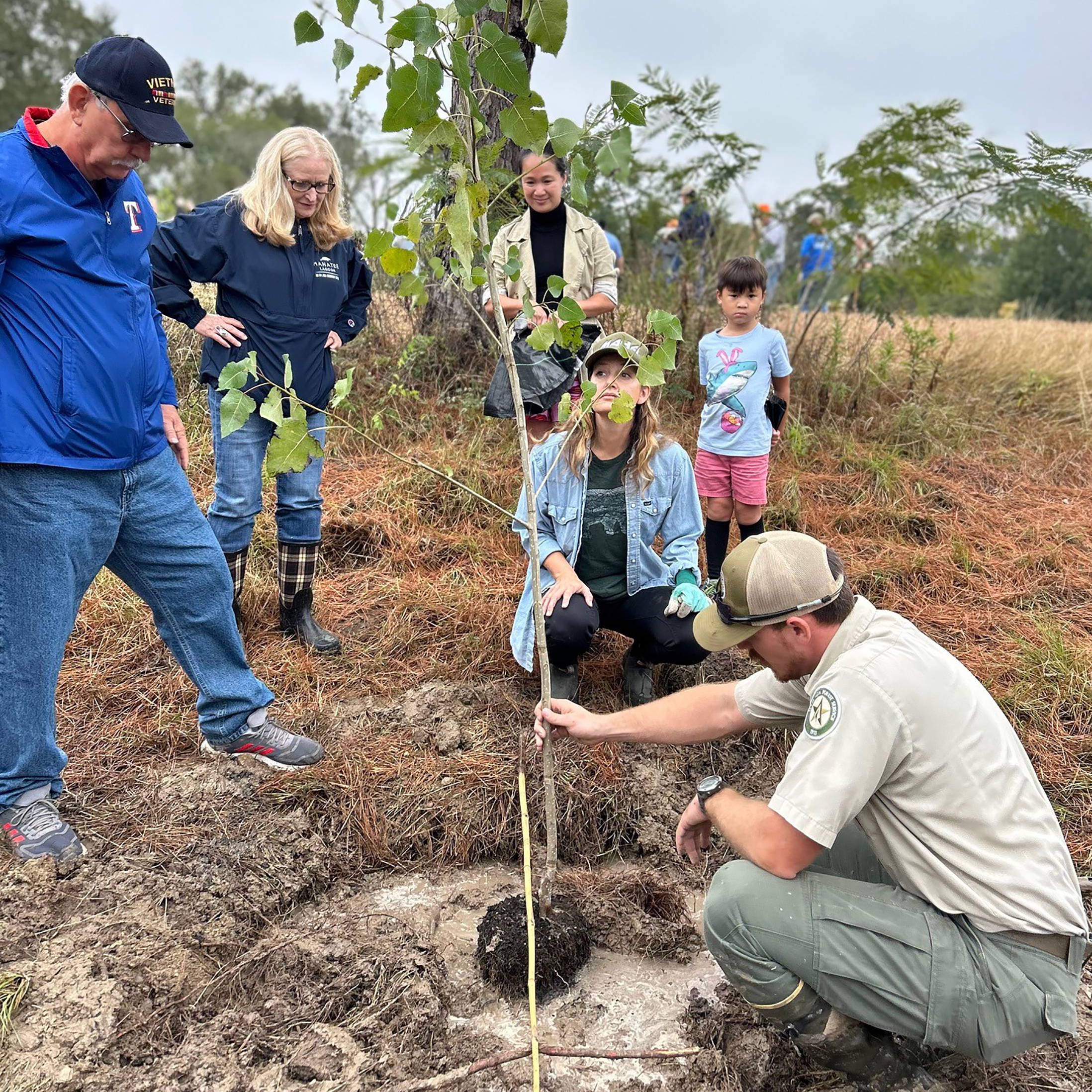 On Saturday, Nov. 9, Texas A&M Forest Service planted over 150 trees at Morris Frank Park Wetlands in Lufkin. During the event, 280 saplings were also distributed to community members.<br />